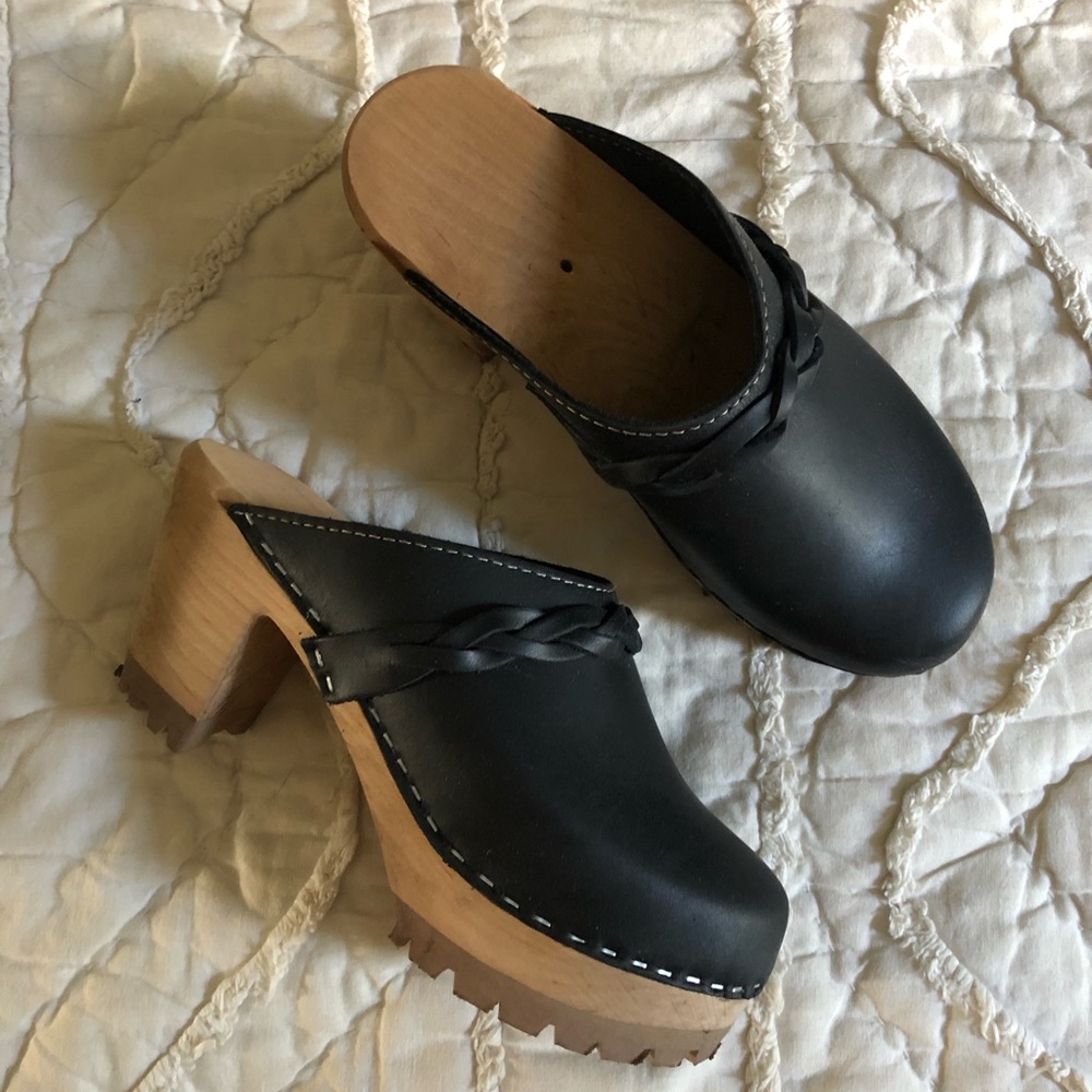 Mia Elsa Mule/Clog